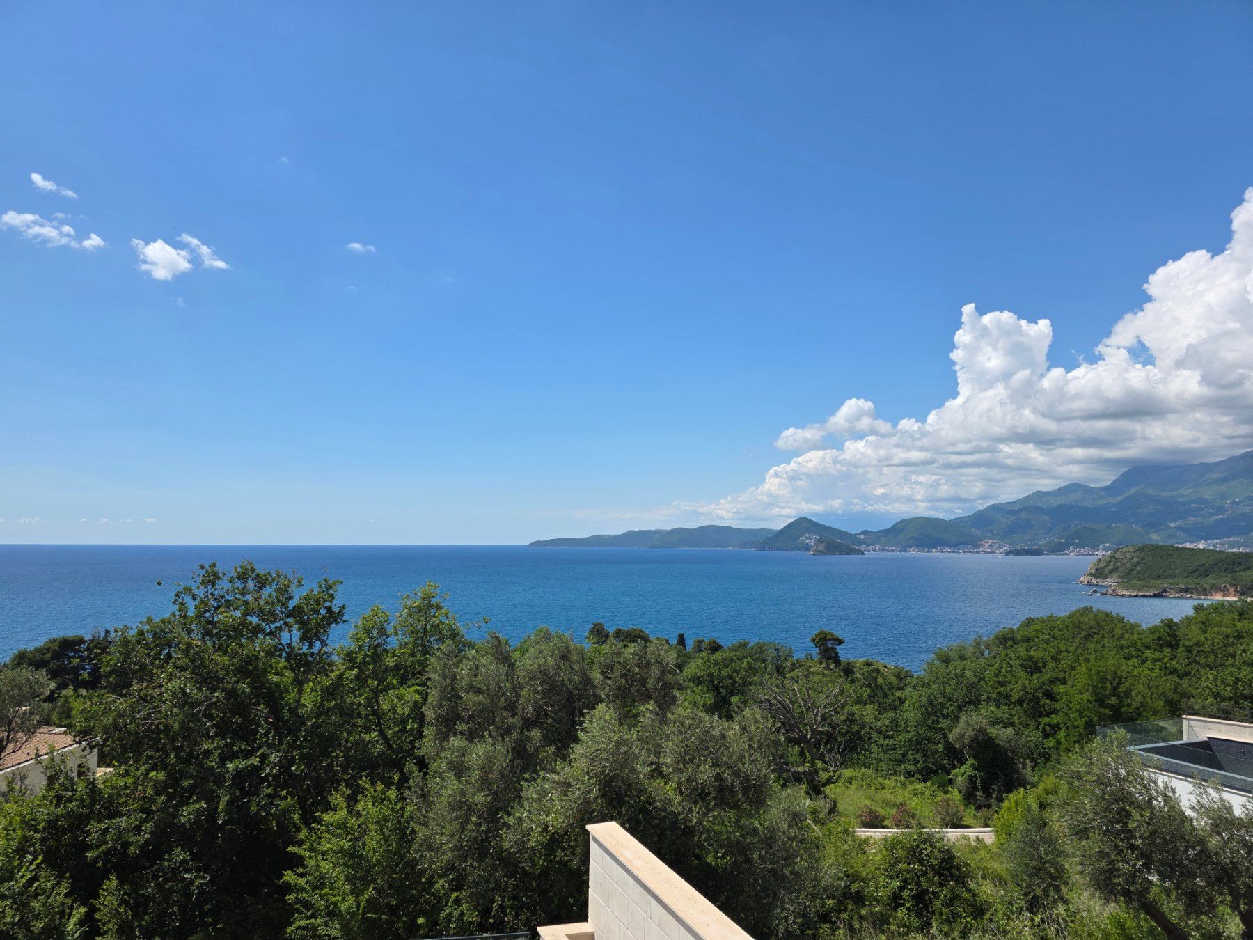 amforaproperty.com/Nova luksuzna Vila sa Pogledom na More i Bazenom u Reževićima, Budva