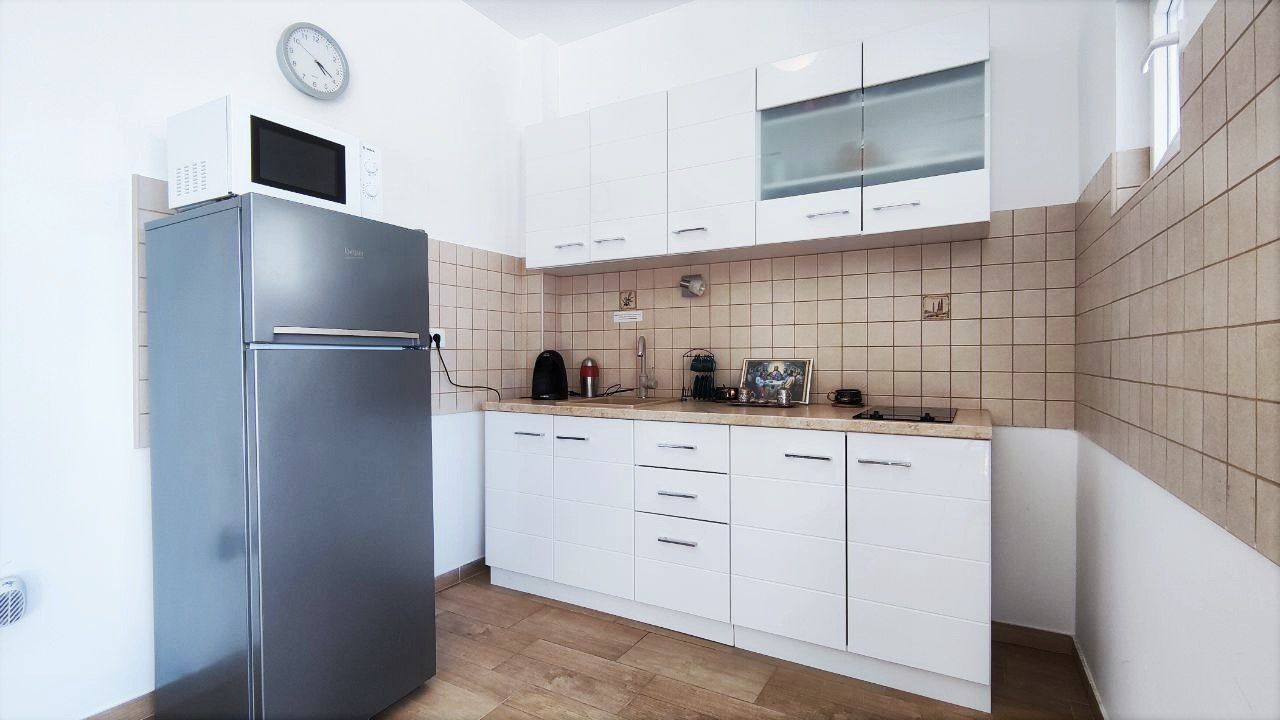 amforaproperty.com/Jednosoban namesten stan 41m2 sa pogledom na more,Dobre Vode (Bar)