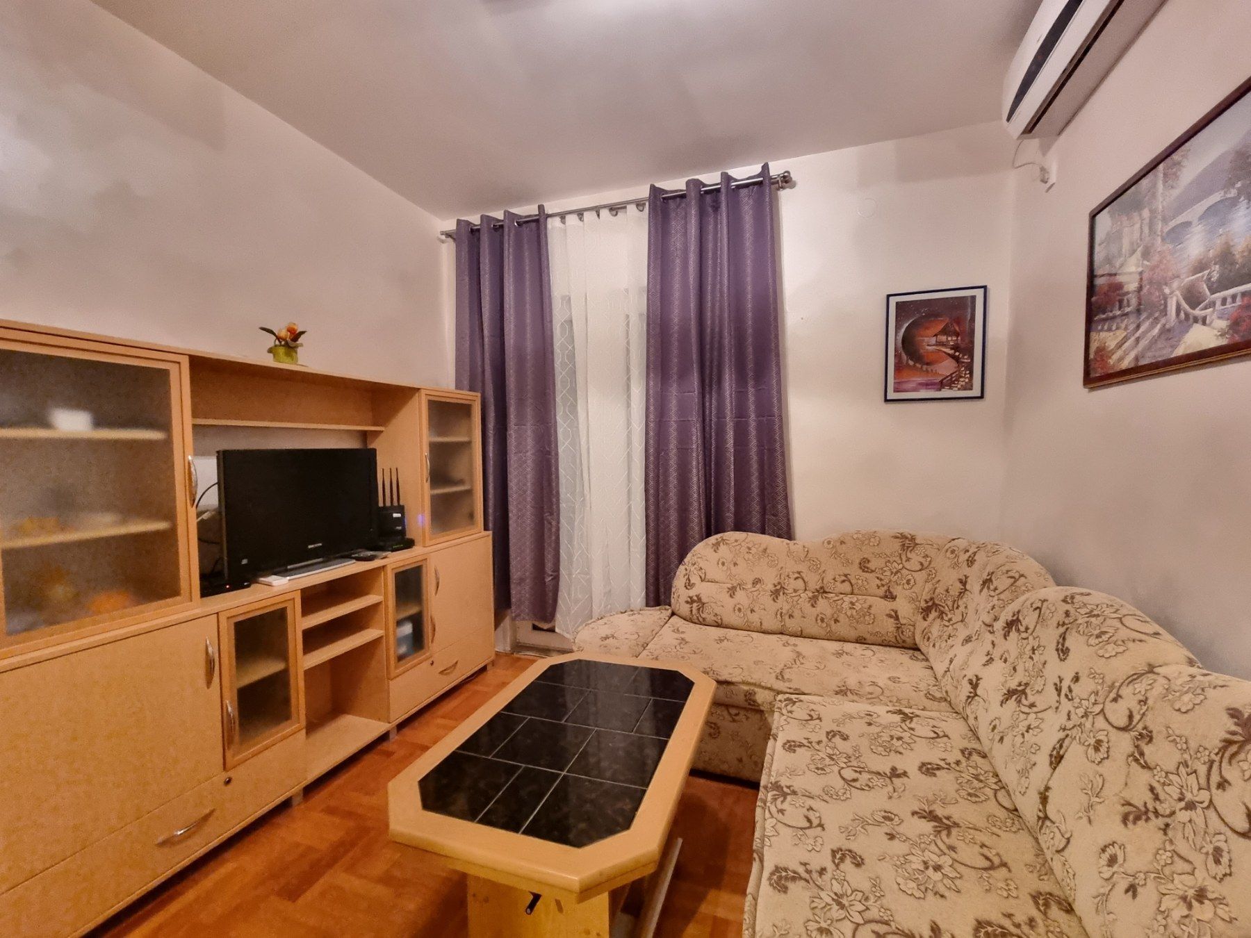 amforaproperty.com/Jednosoban stan sa garažnim mestom, Budva  (NA DUZI PERIOD)