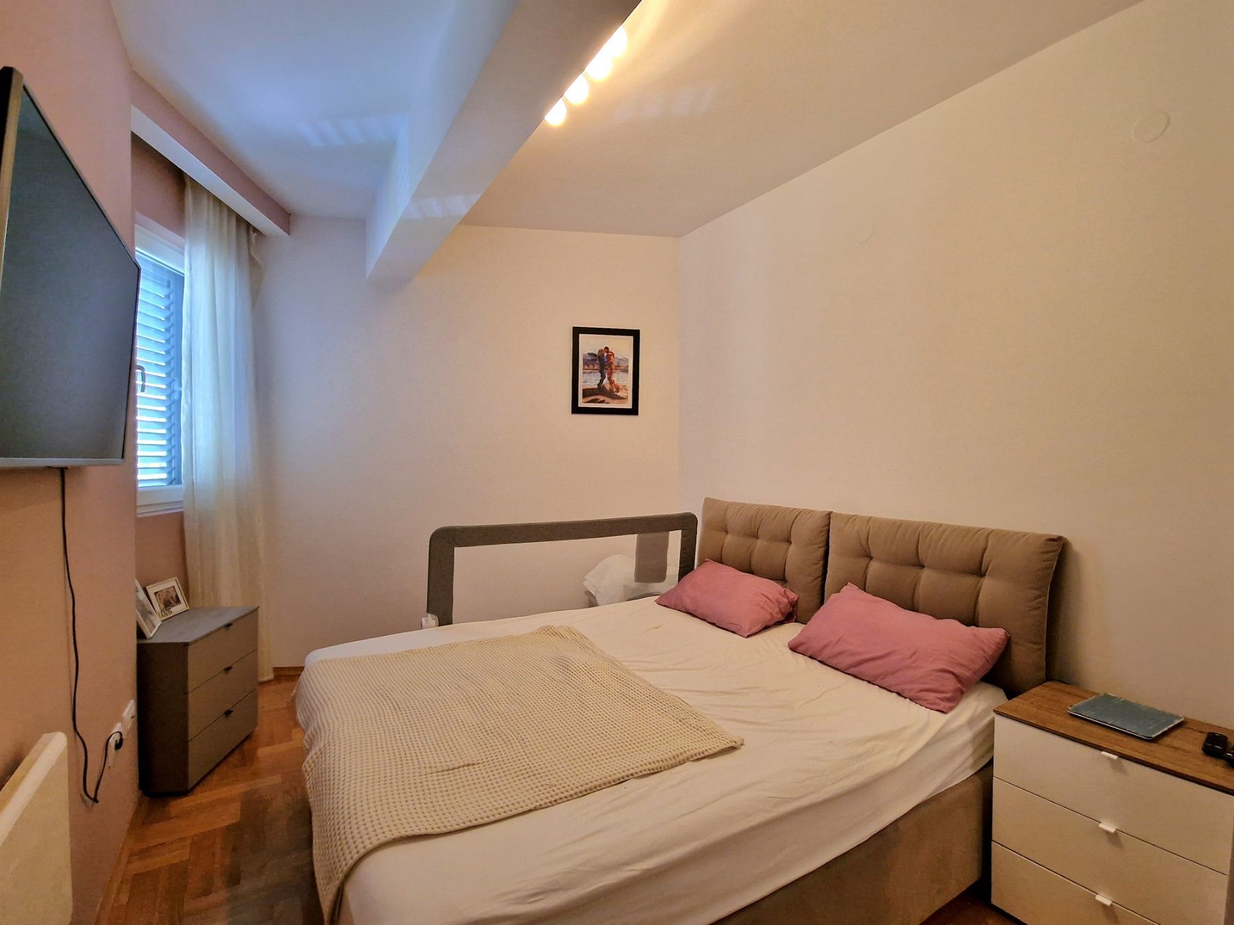 amforaproperty.com/Dvosoban stan 70m2 ,Becici