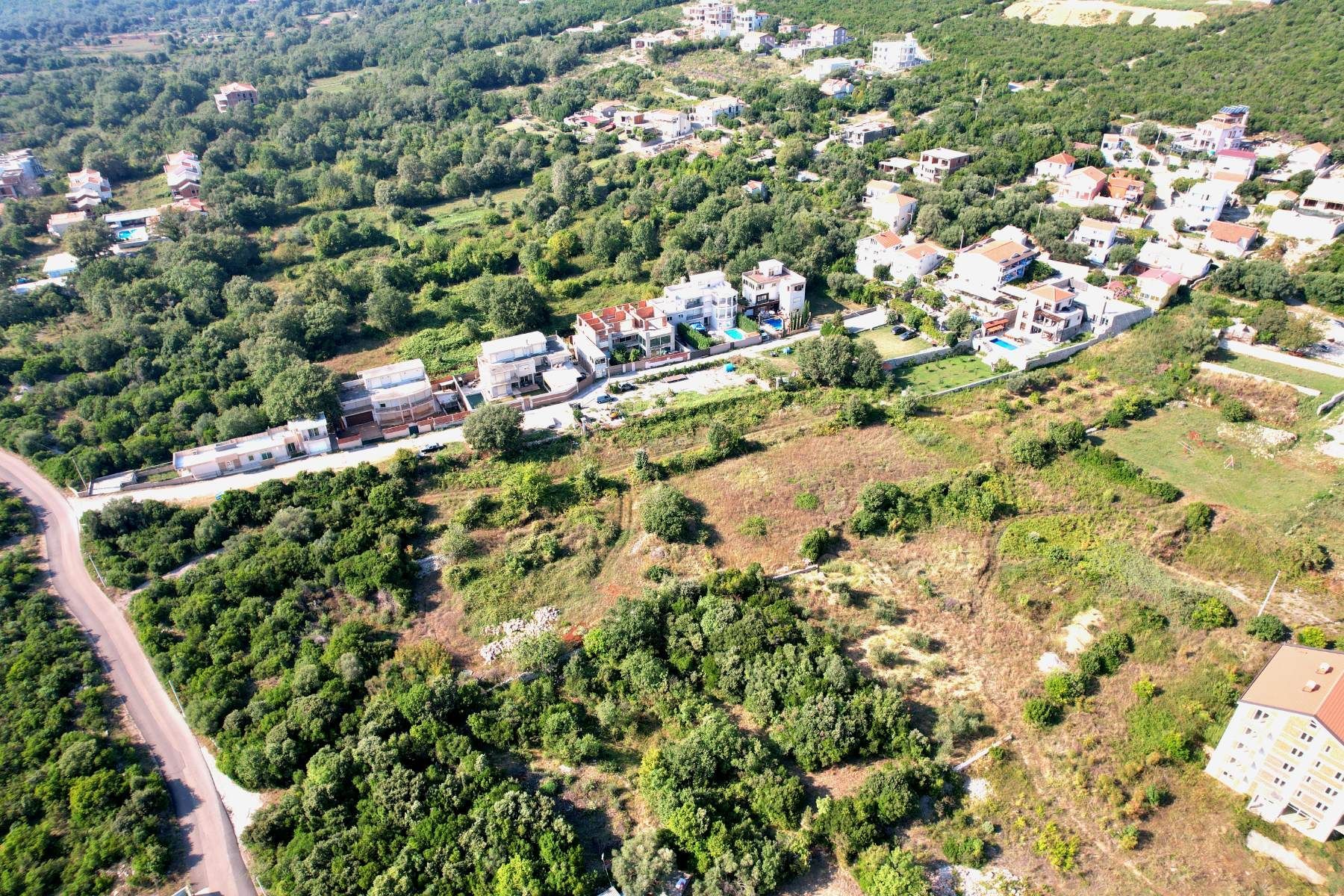 amforaproperty.com/Plac 2000m2 Krimovica-Opstina Kotor.