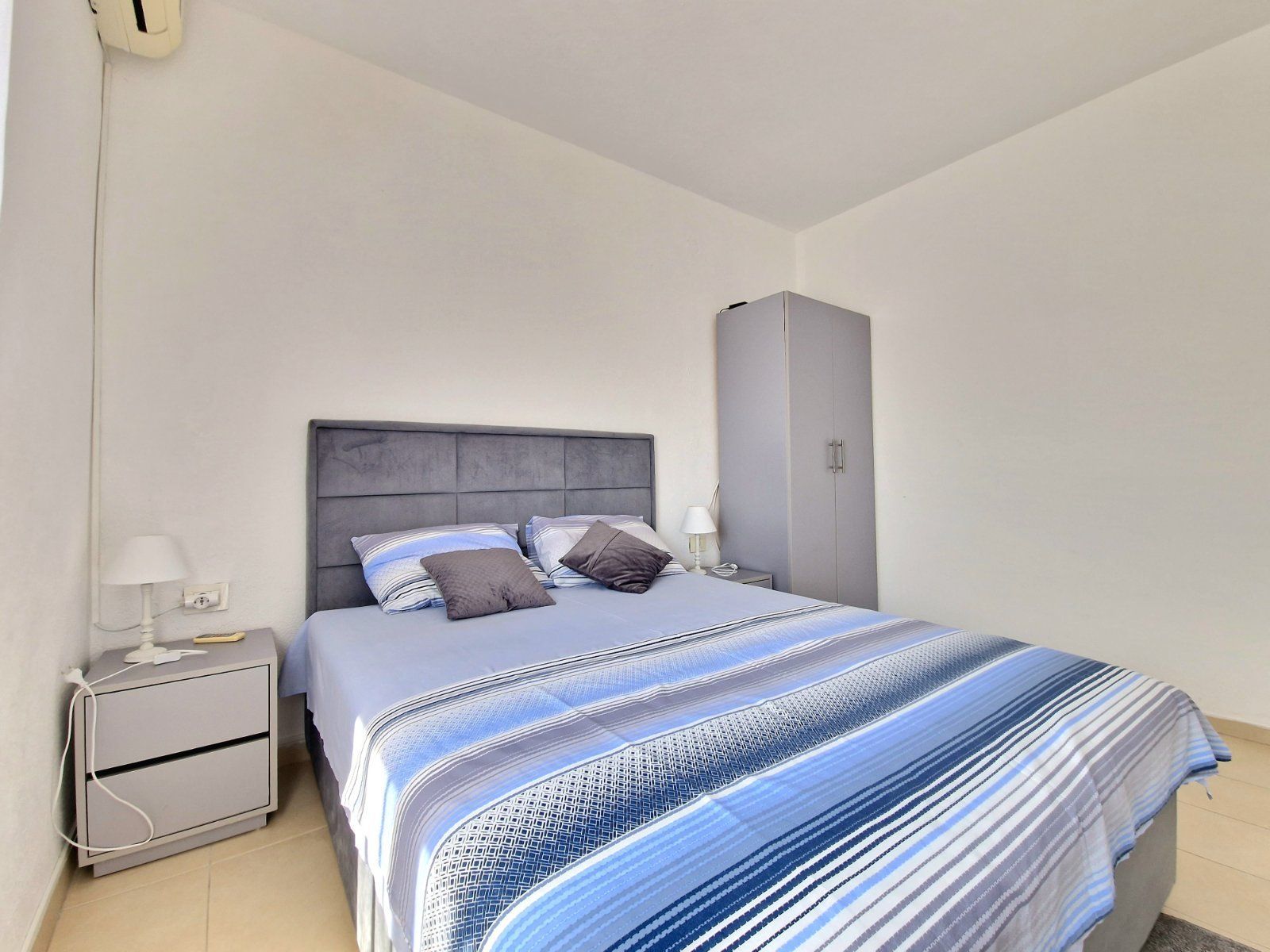 amforaproperty.com/Luksuzna Vila sa Bazenom u Krimovici, Opština Kotor