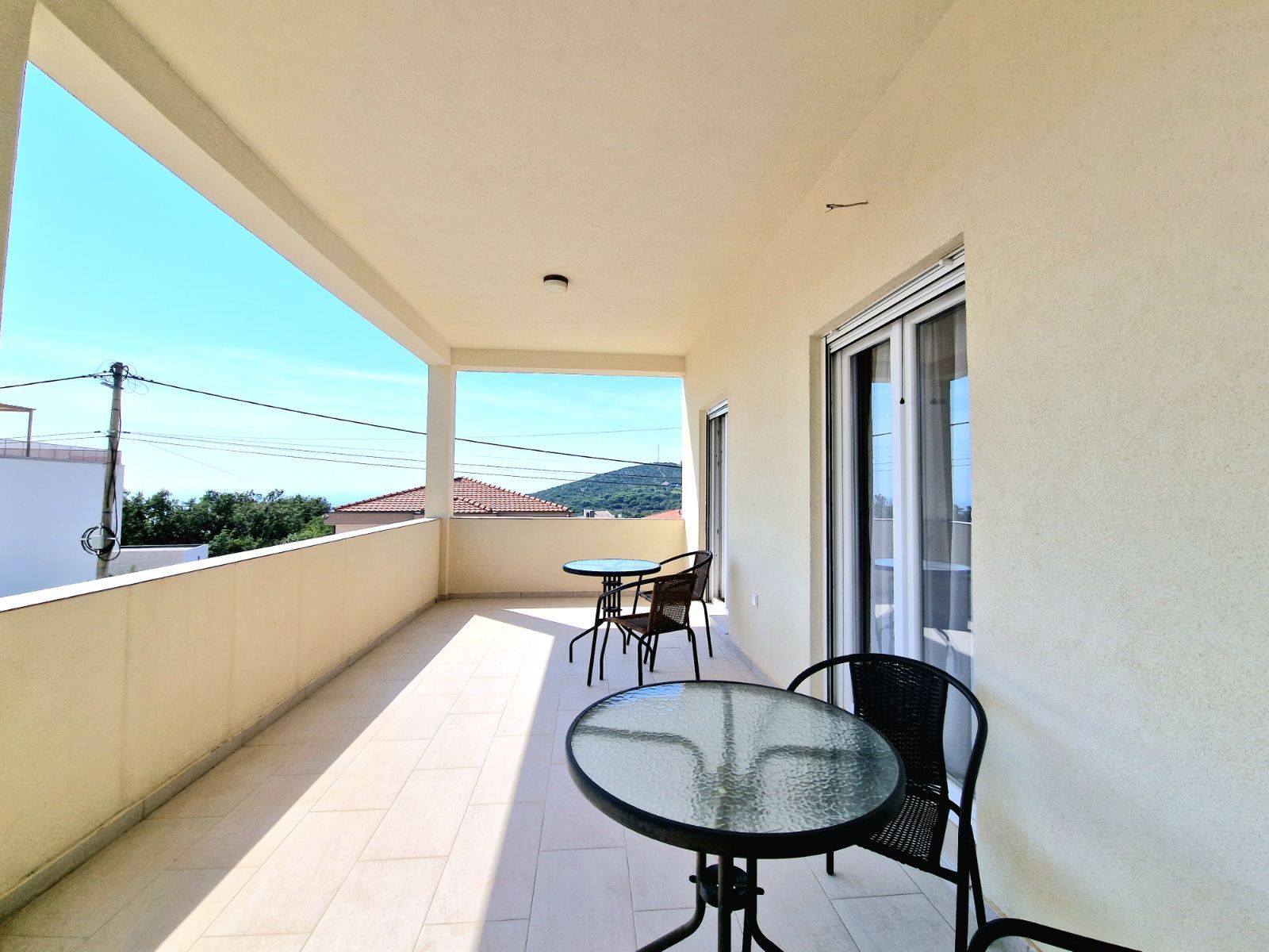 amforaproperty.com/Luksuzna Vila sa Bazenom u Krimovici, Opština Kotor