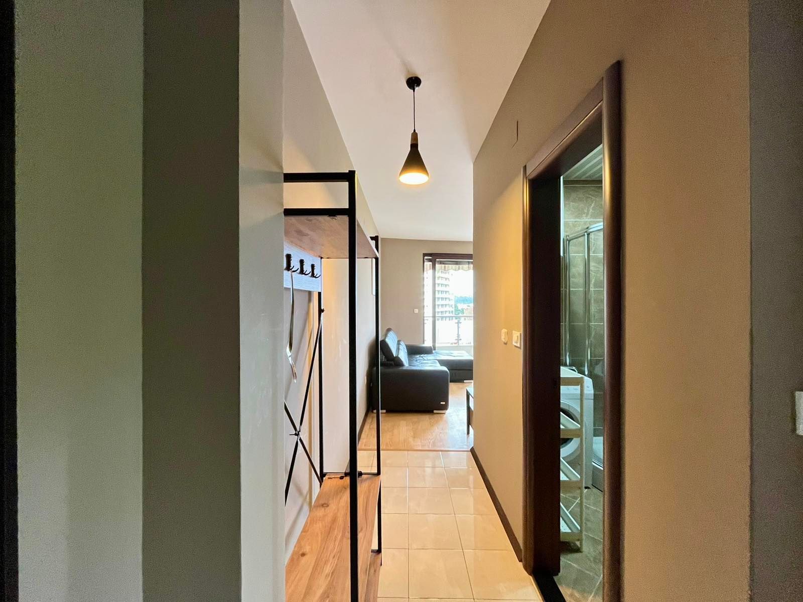 Jednosoban stan sa parking mestom i pogledom na more ,Budva-CENTAR (NA DUZI PERIOD) - Amfora Real Estate