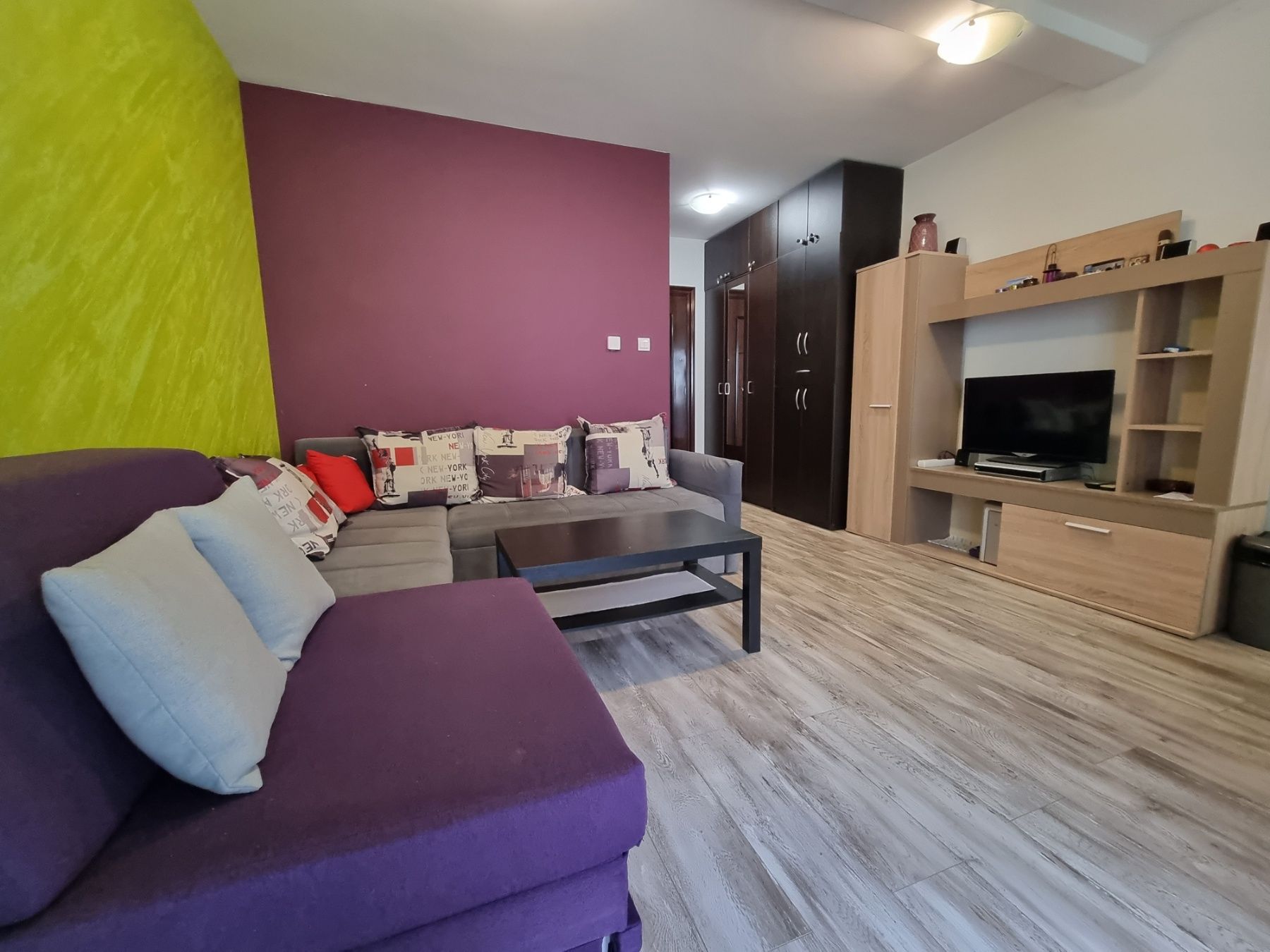 amforaproperty.com/Namesten studio apartman, Lazi-Budva.(na duzi period, dostupna od 05.11.2024)