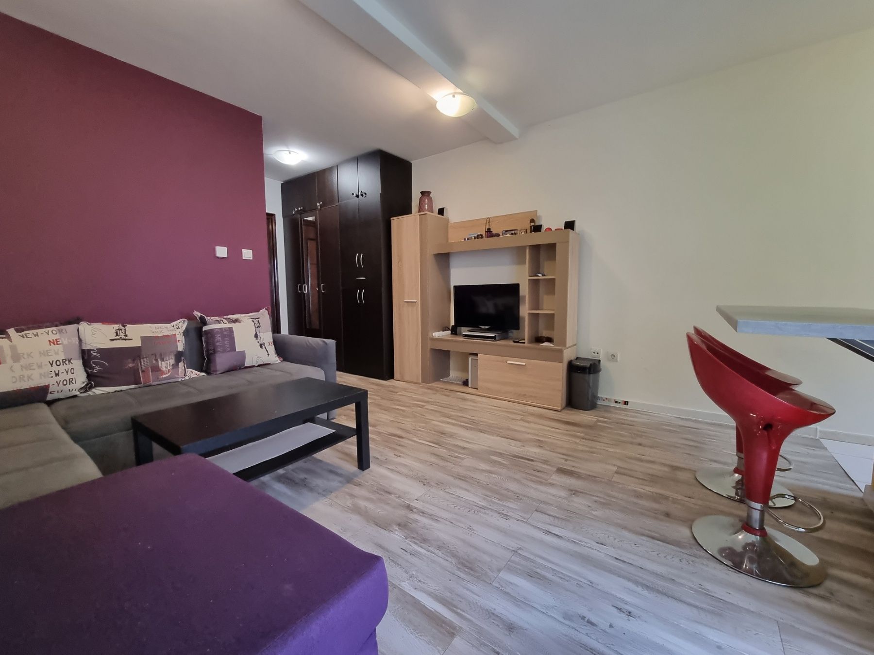 amforaproperty.com/Namesten studio apartman, Lazi-Budva.(na duzi period, dostupna od 05.11.2024)