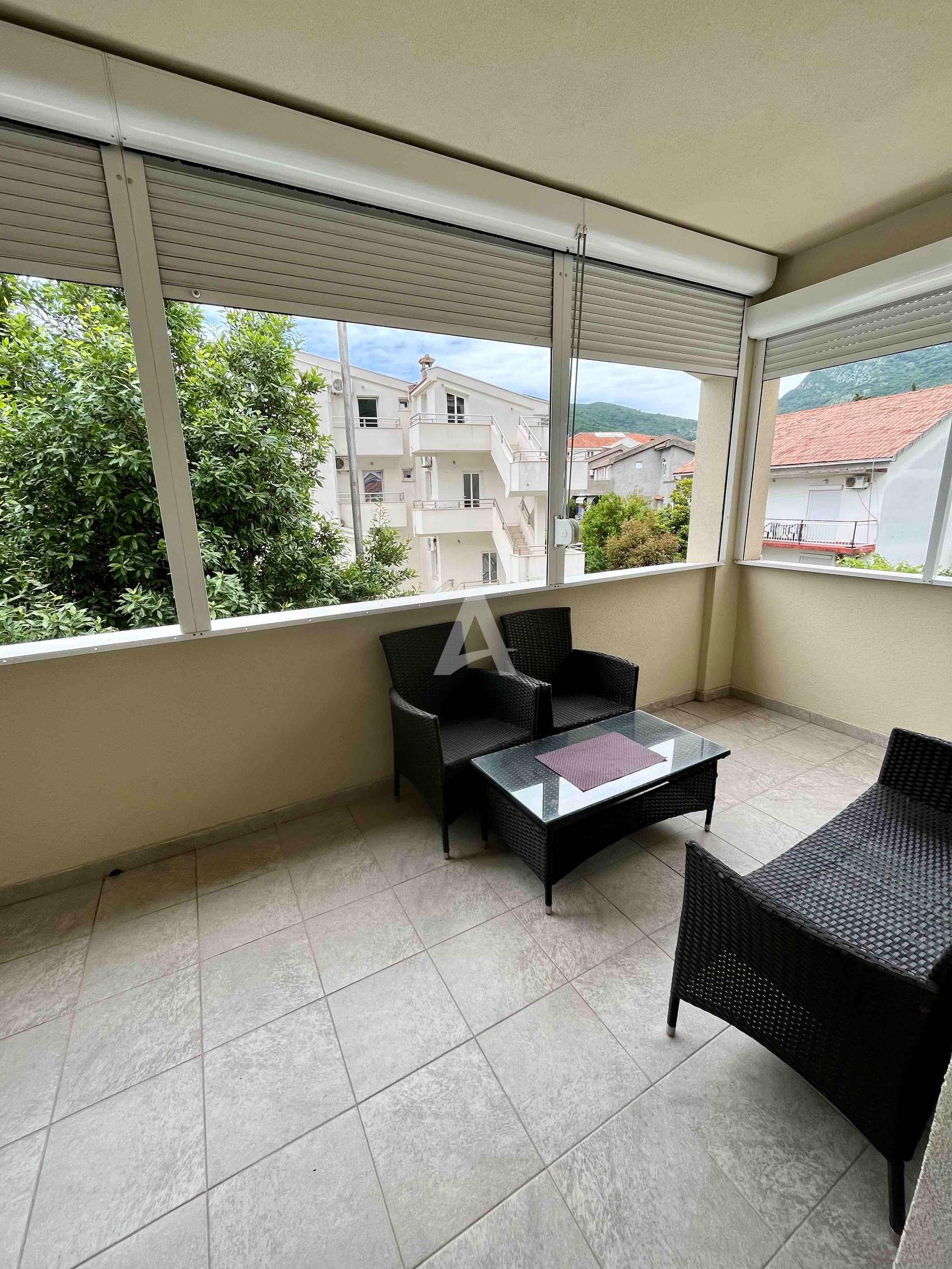 amforaproperty.com/Dvosoban moderno opremljen stan 120m2 sa parking mestom, Budva-Podkosljun (na period do 1.06.2025)