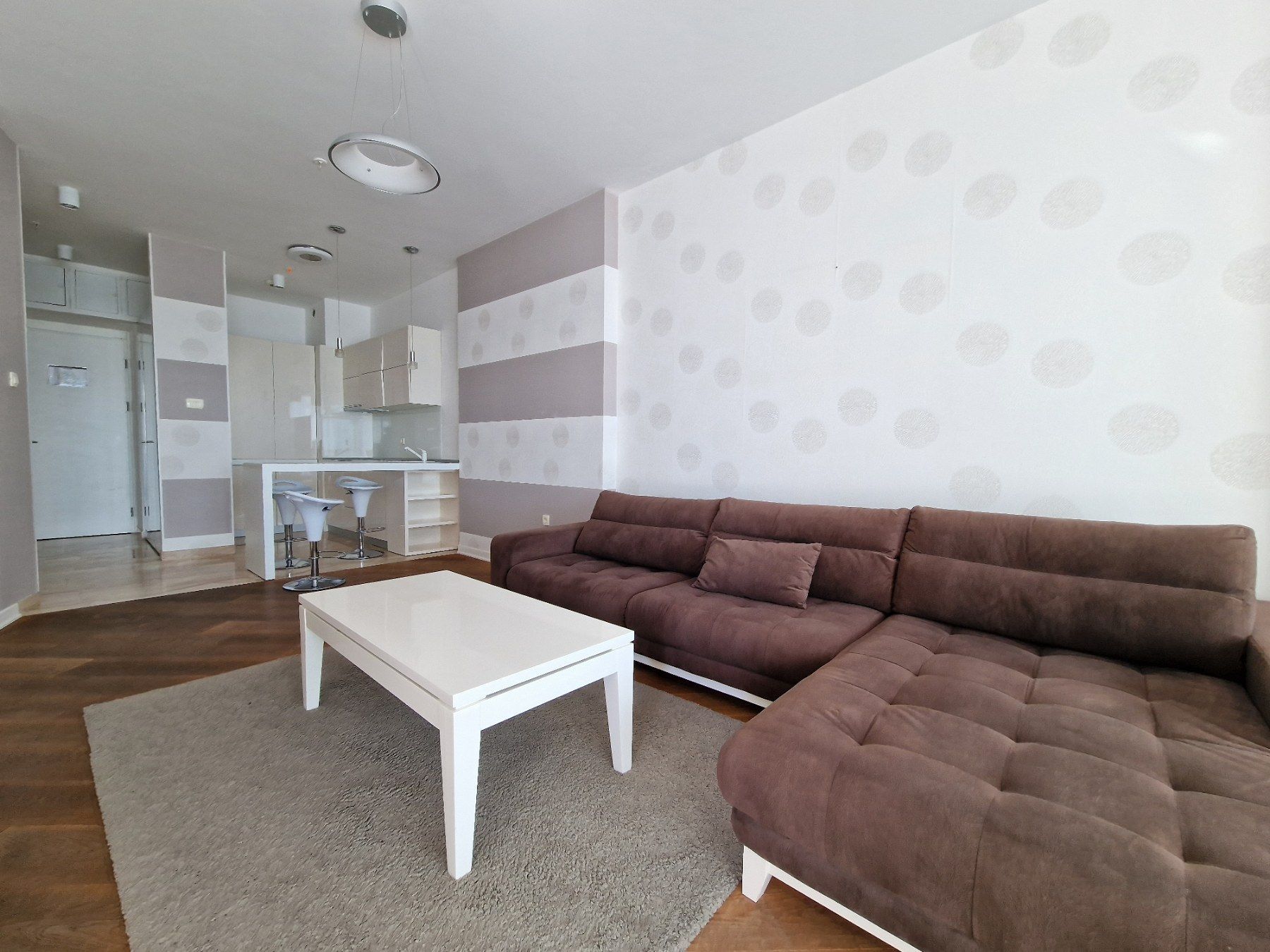 amforaproperty.com/Jednosoban luksuzan stan sa pogledom na more u kompleksu Tre Canne .Budva (Na period do 01.06.2024)