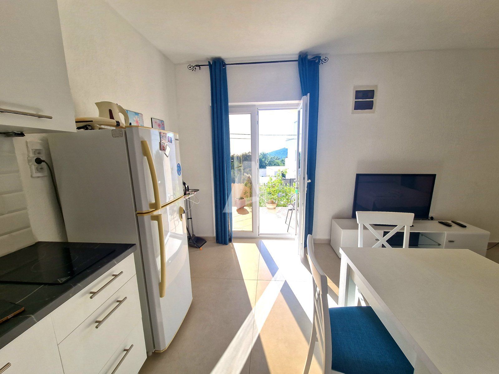 amforaproperty.com/Vila sa bazenom i pogledom na more u Krimovici, opština Kotor