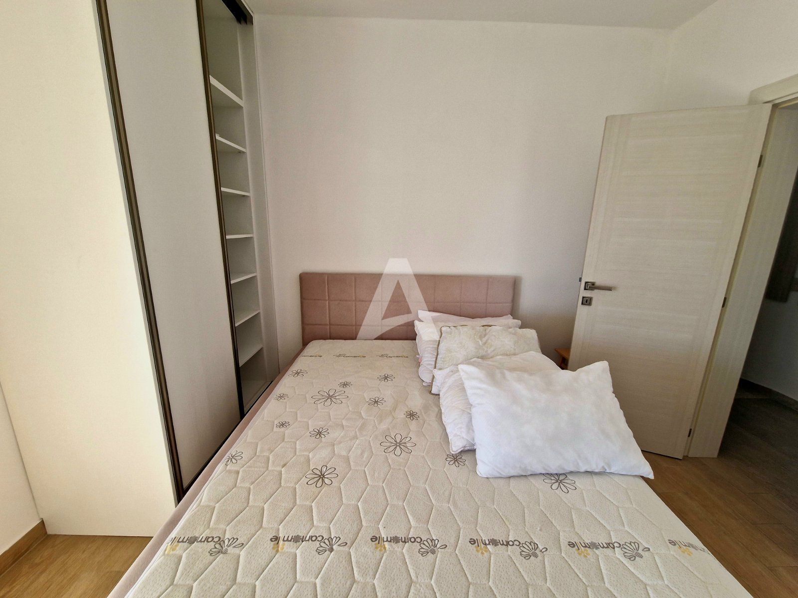 amforaproperty.com/Vila sa bazenom i pogledom na more u Krimovici, opština Kotor