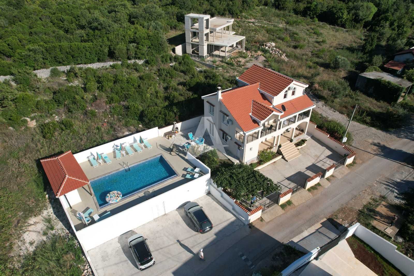 amforaproperty.com/Vila sa bazenom i pogledom na more u Krimovici, opština Kotor