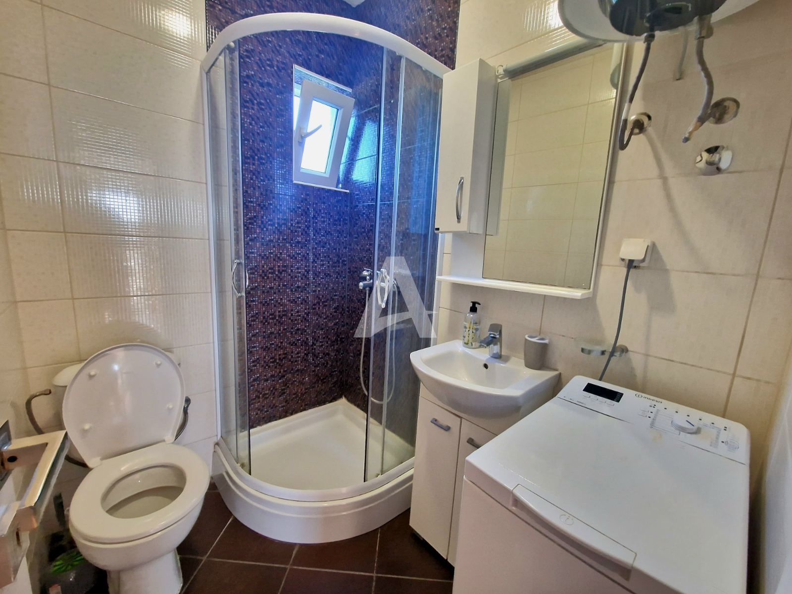 amforaproperty.com/Vila sa bazenom i pogledom na more u Krimovici, opština Kotor