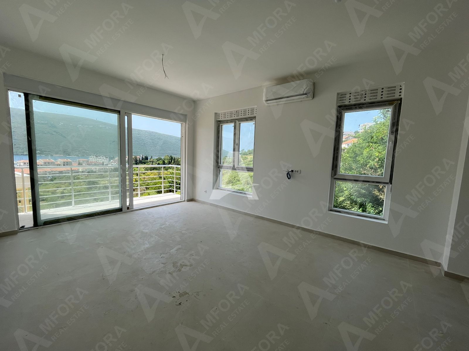 amforaproperty.com/Nov dvosoban stan 69m2 sa pogledom na more, Djenovici, Herceg Novi