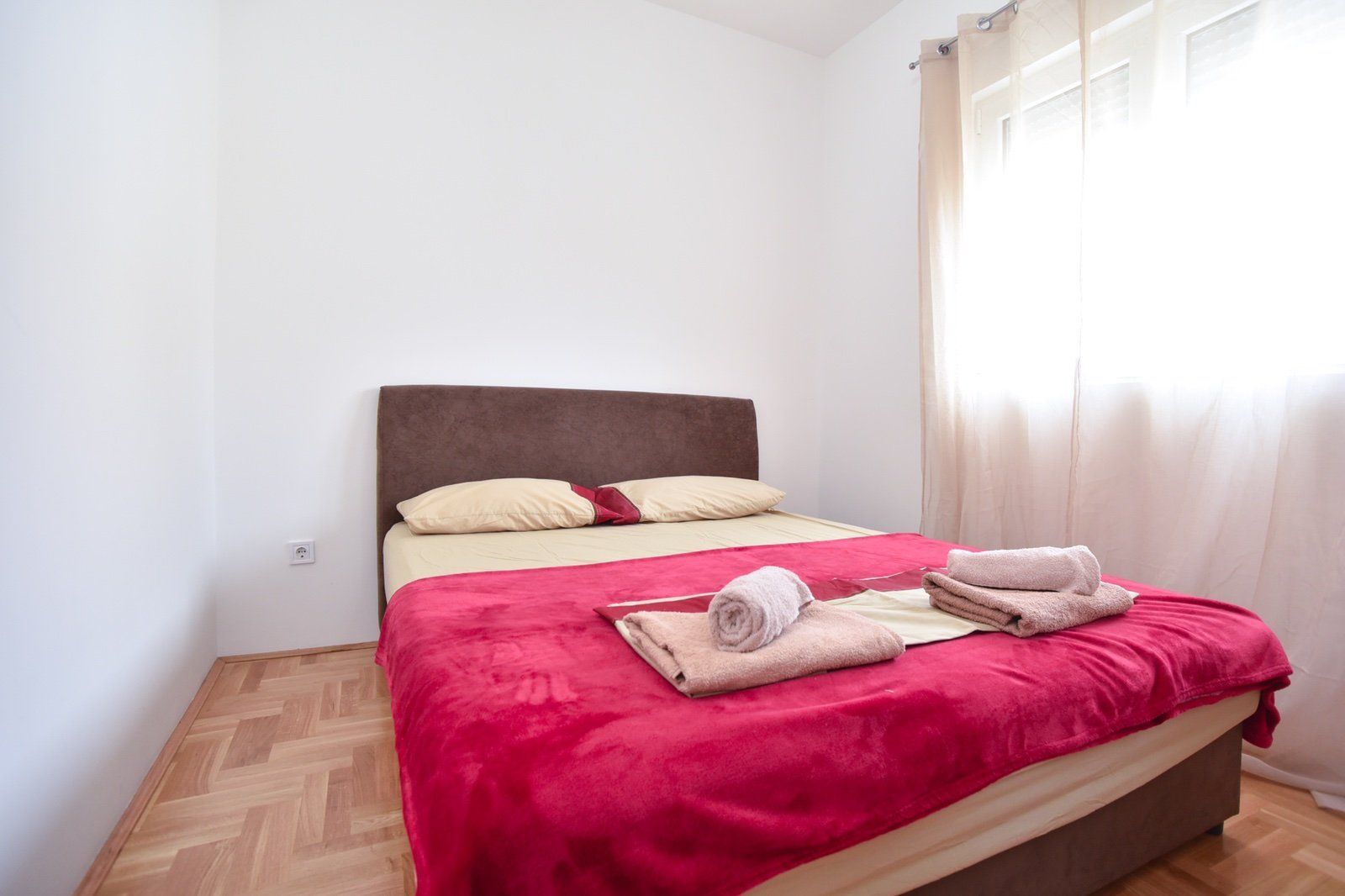 amforaproperty.com/Dvosoban stan  sa garaznim mestom na atraktivnoj lokaciji u BudvI (na period do 01.06.2024)