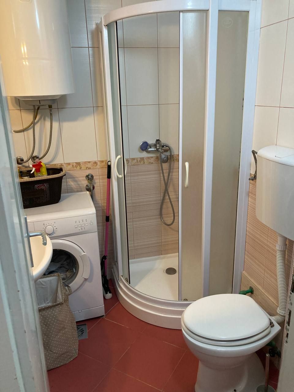 amforaproperty.com/Jednosoban kod nove Osnove Skole u Budvi. (NA DUZI PERIOD)