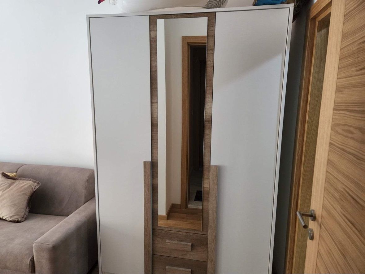 amforaproperty.com/Garsonjera na atraktivnoj lokaciji u Becicima (NA DUZI PERIOD)