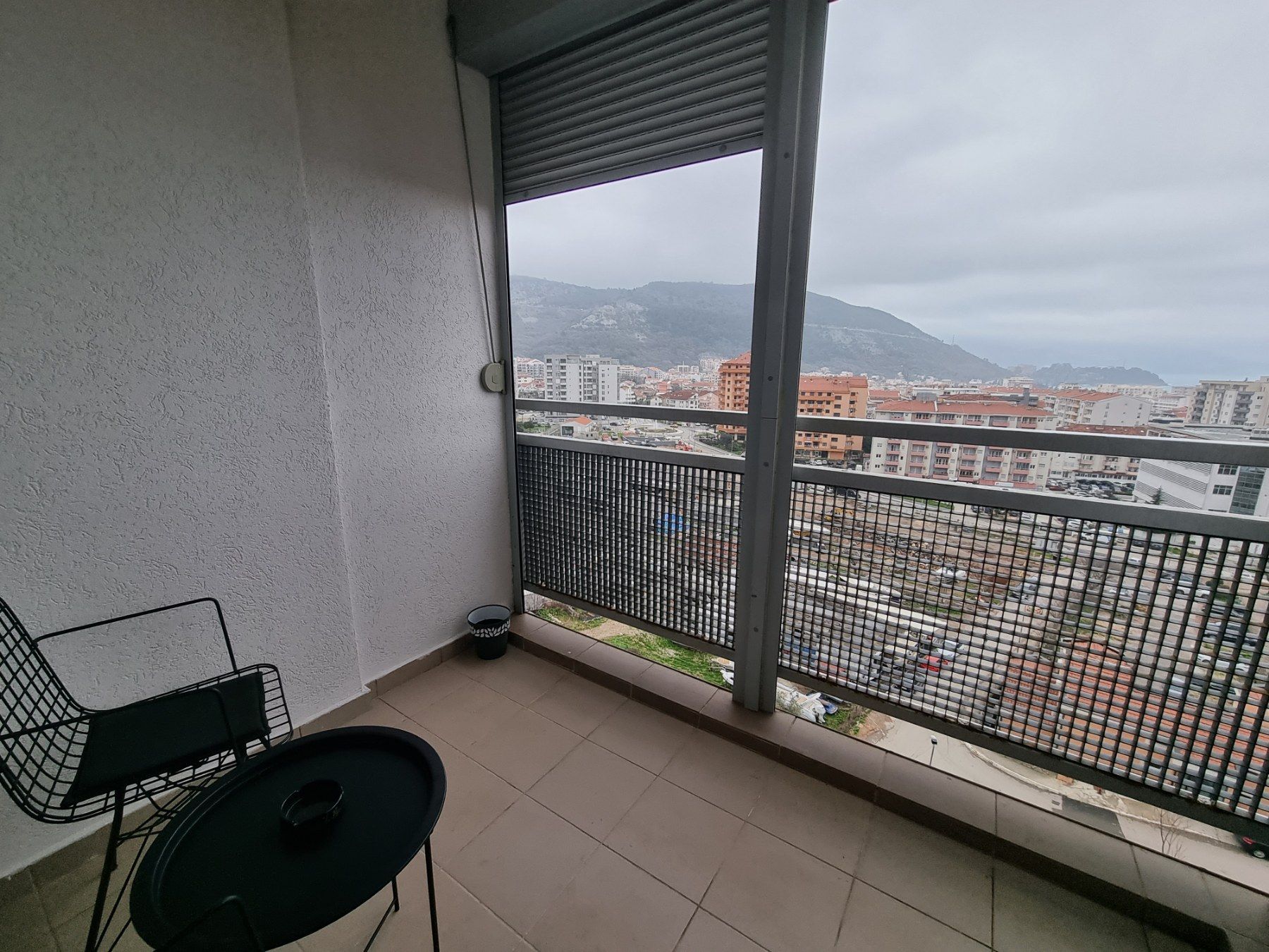 amforaproperty.com/Jednosoban stan sa prelepim pogledom na more i grad,Budva-Dubovica (NA DUZI VREMENSKI PERIOD)