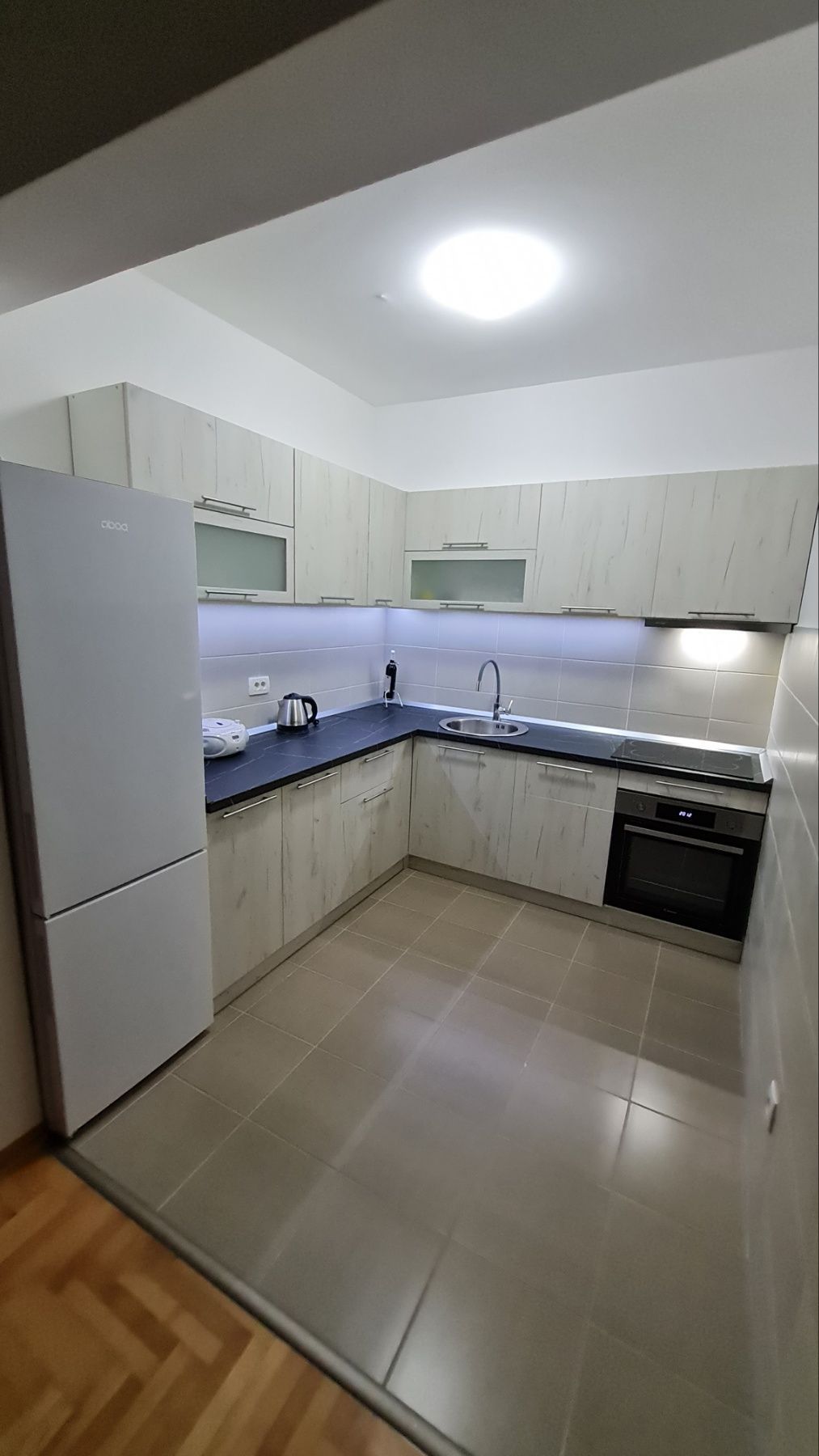 amforaproperty.com/Jednosoban stan sa prelepim pogledom na more i grad,Budva-Dubovica (NA DUZI VREMENSKI PERIOD)