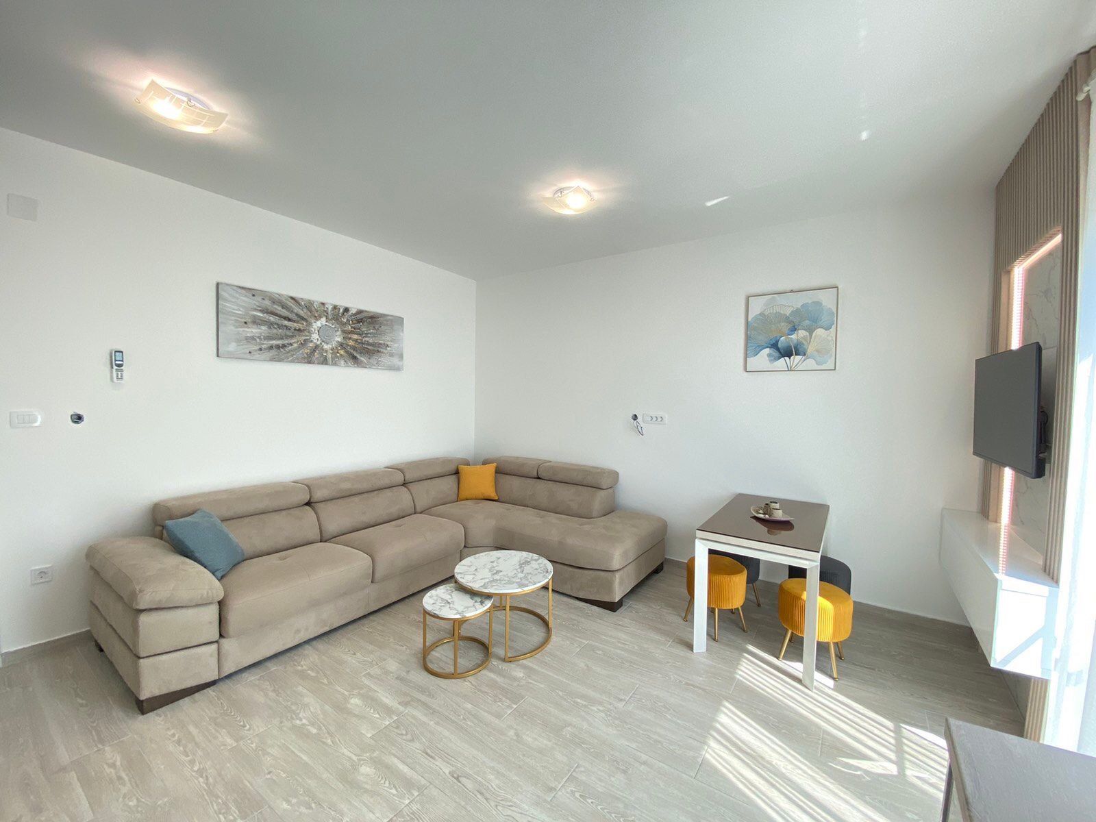 amforaproperty.com/Jednosoban moderno opremljen stan u Becicima (NA PERIOD DO 01.06.2024)