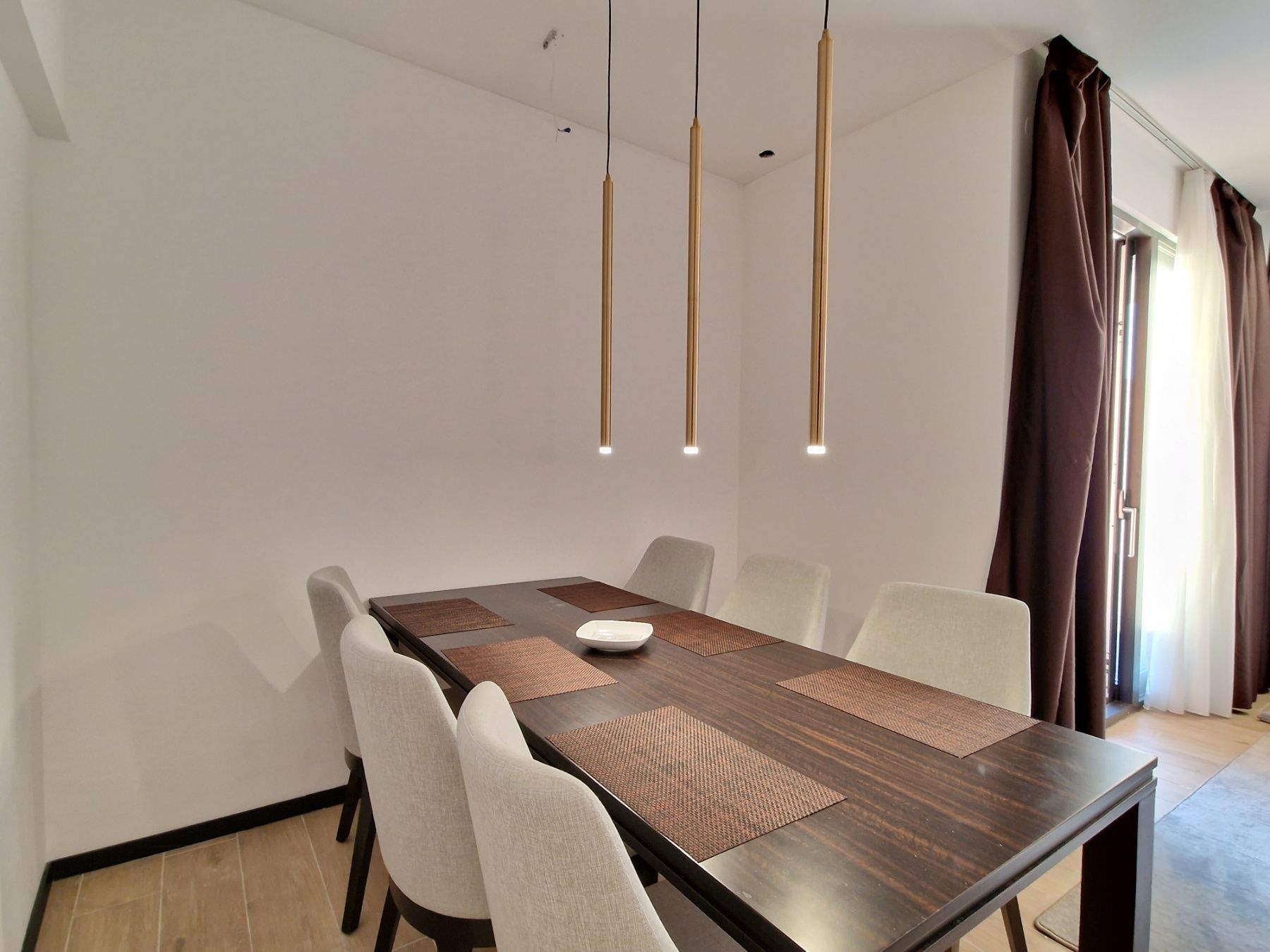 amforaproperty.com/Dvosoban stan 120m2 sa panoramskim pogledom, na prvoj liniji mora,Rafailovici. (NA PERIOD DO 01.06.2023)  GARAZNO MESTO I RAČUNI UKLJUČENI U CENU!!