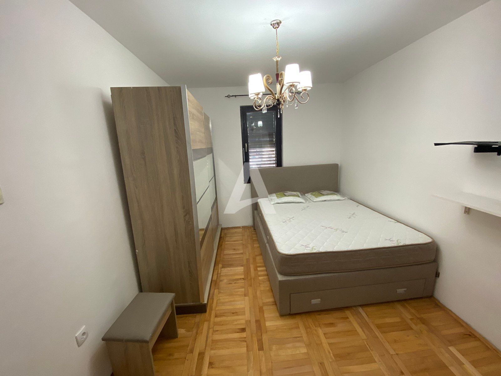 amforaproperty.com/Trosoban namesten stan 92m2 u Budvi