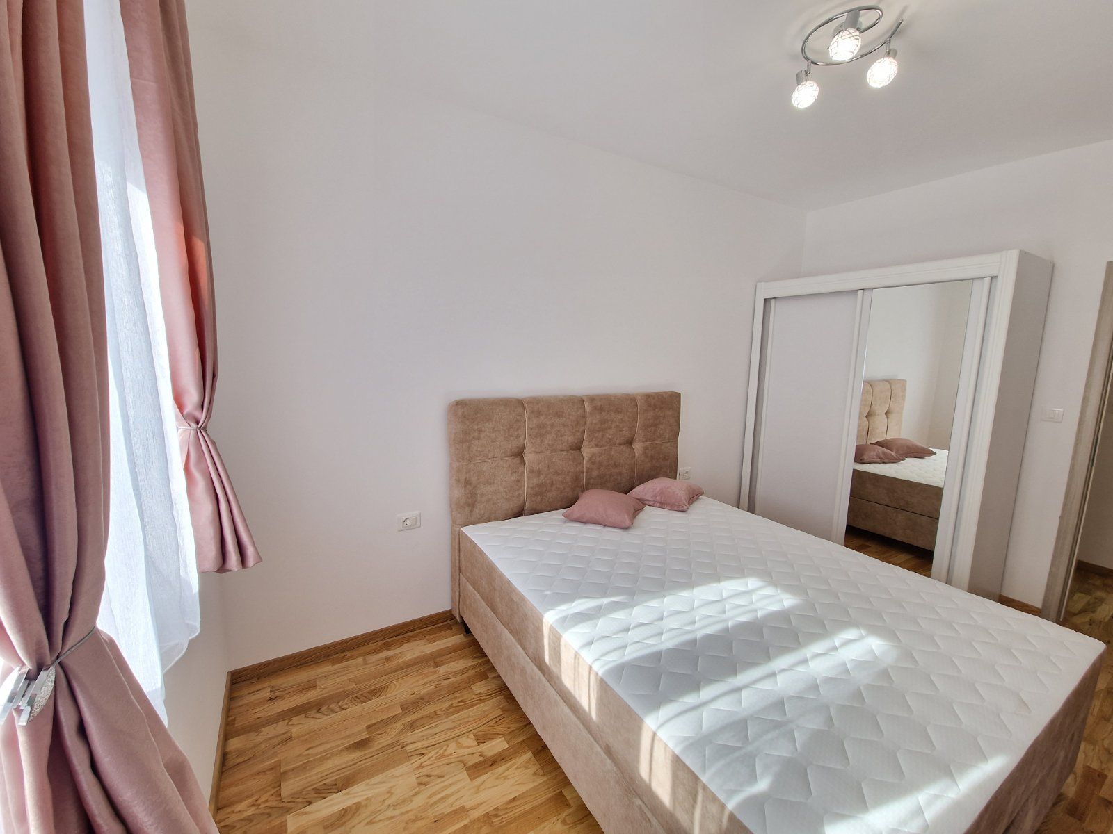 amforaproperty.com/Nov moderno opremljen jednosoban stan 46m2 u novoj stambenoj zgradi sa pogledom na more,Becici  (NA DUZI PERIOD)