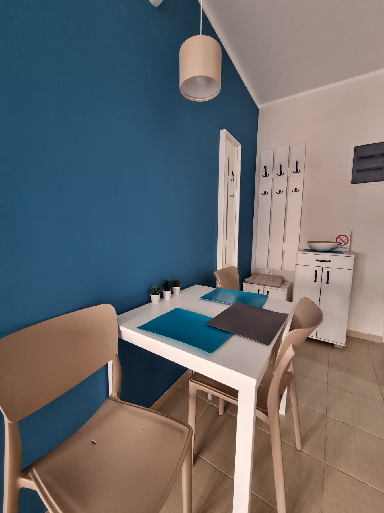 Garsonjera sa garaznim mestom,Becici (NA DUZI PERIOD,DOSTUPAN OD 01.10.2025) - Amfora Real Estate