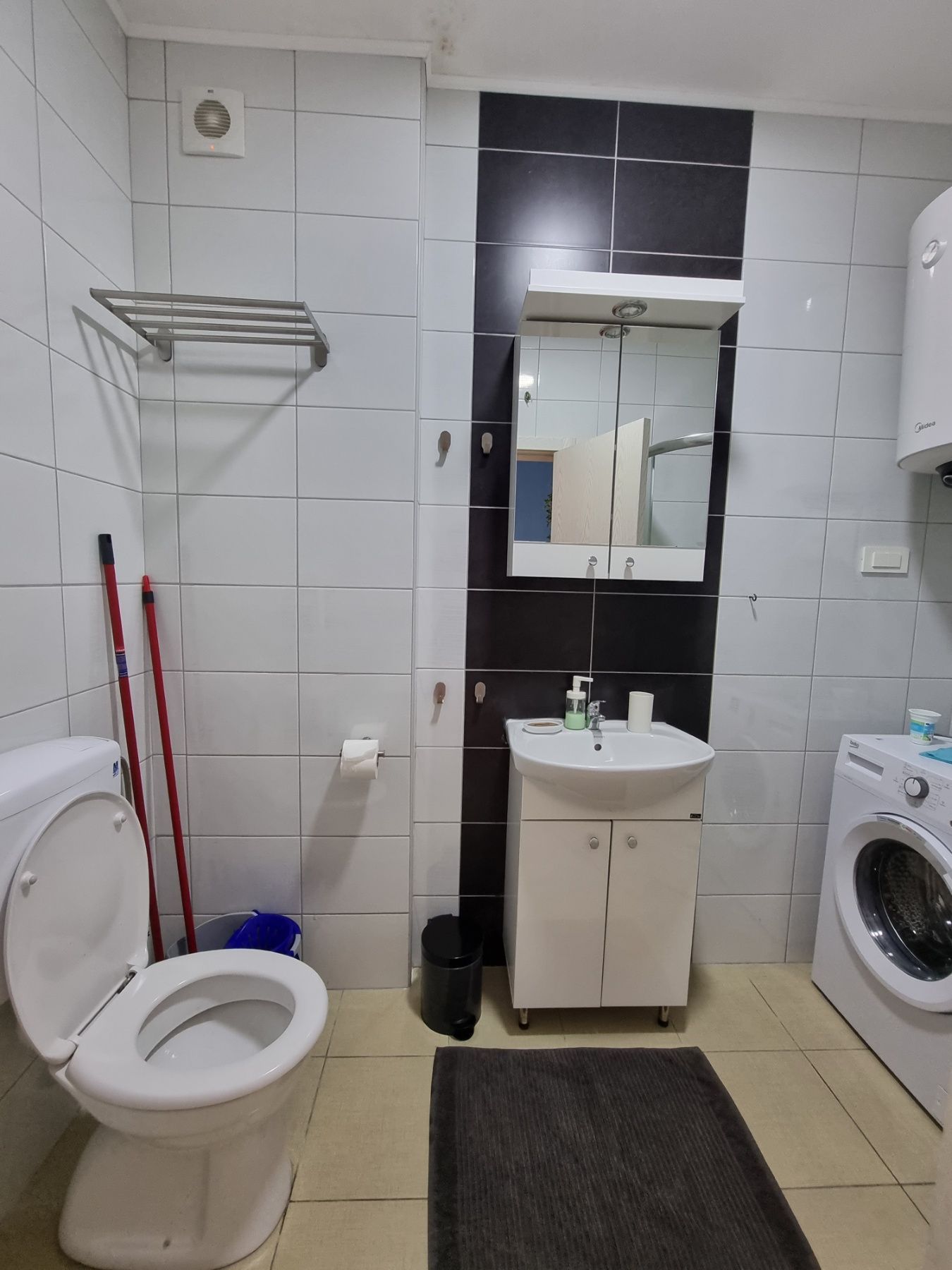 Garsonjera sa garaznim mestom,Becici (NA DUZI PERIOD,DOSTUPAN OD 01.10.2025) - Amfora Real Estate