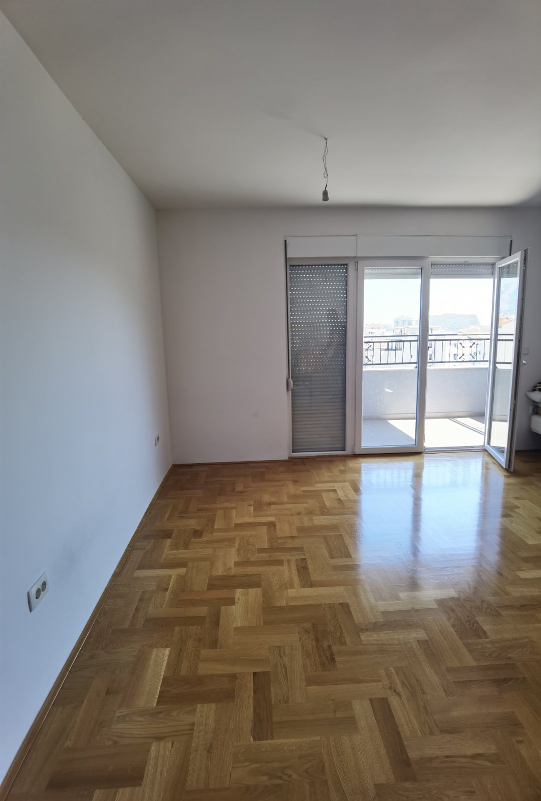 amforaproperty.com/Trosoban stan 77m2 - Dubovica Lux   Hitna prodaja!!