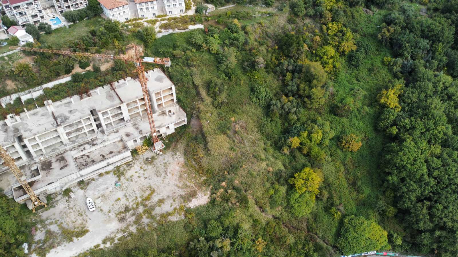 amforaproperty.com/Urbanizovan plac 307m2 sa prelijepim pogledom. Prijevor, Budva