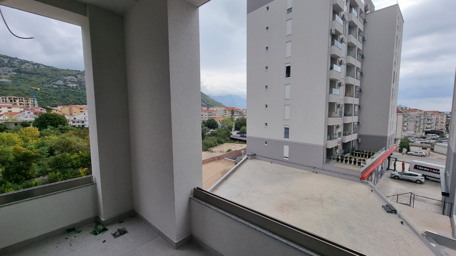 amforaproperty.com/Dvosoban stan 52m2 , kod Tehno Maxa, zaobilaznica, Budva.