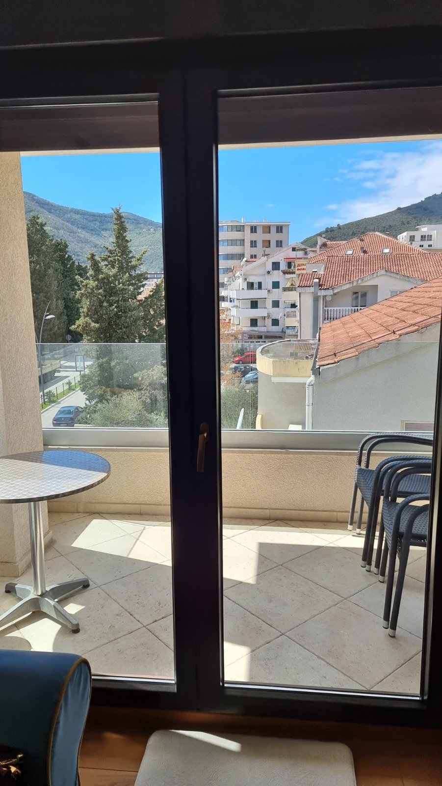 amforaproperty.com/Lijep jednosoban stan preko cijele godine na bulevaru Jadranski put, Budva 