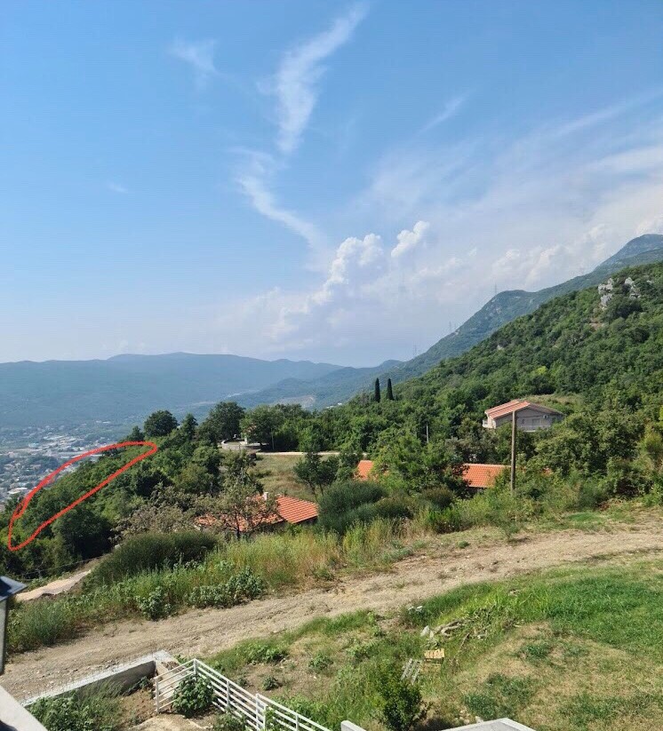 amforaproperty.com/Neurbanizovan plac  6300m2 , Svinjišta, Budva.