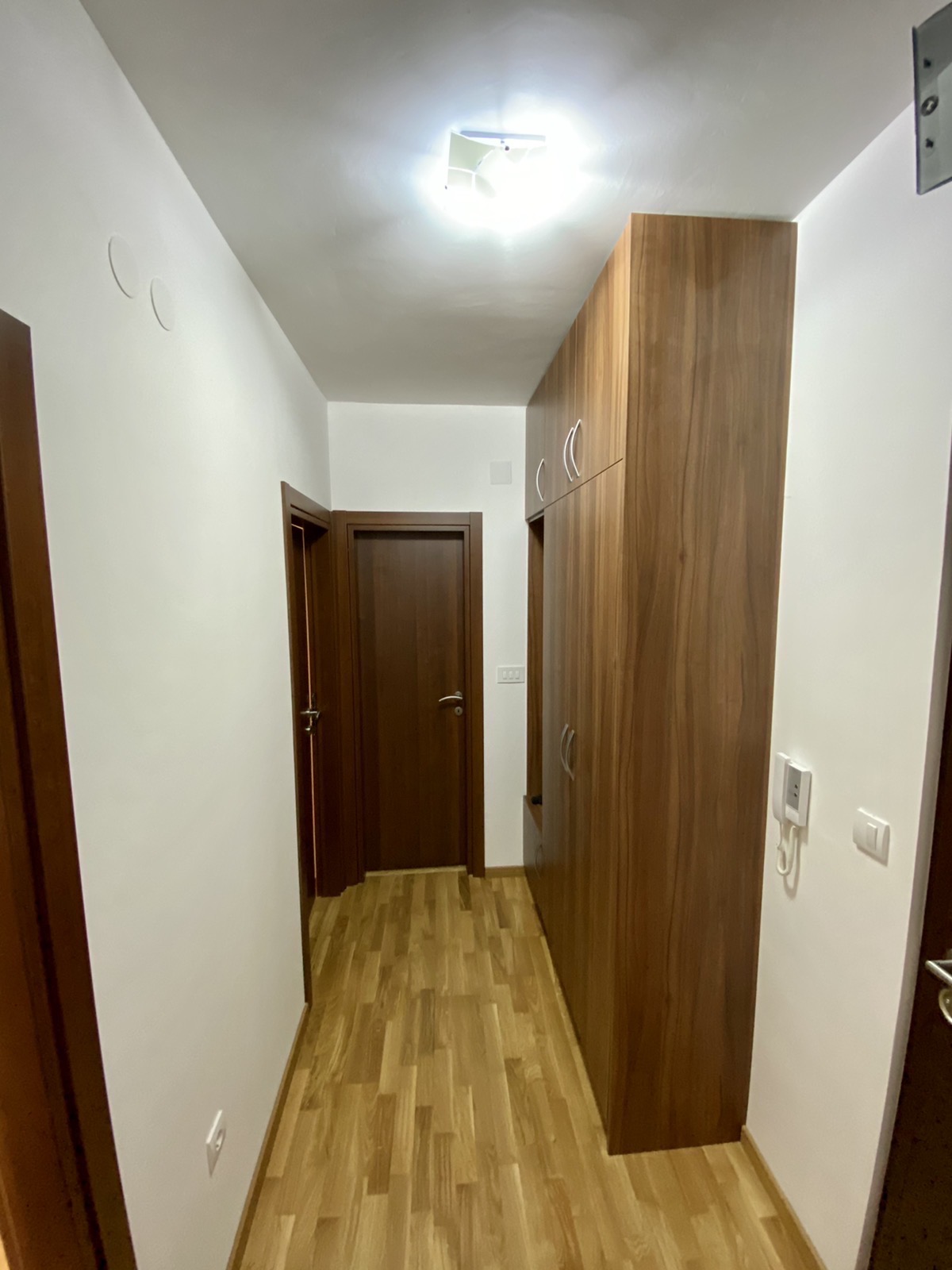 amforaproperty.com/Jednosoban, namješten stan 47m2, kod Hdl makreta. Budva