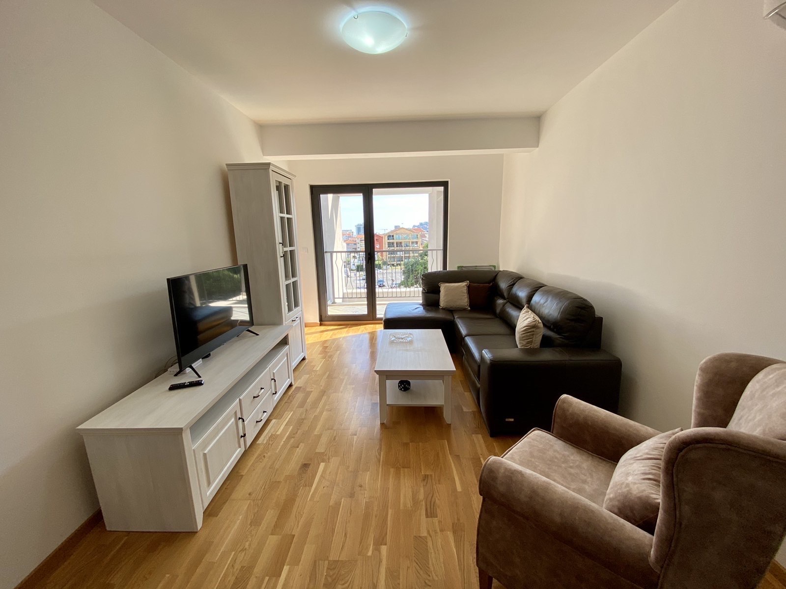 amforaproperty.com/Jednosoban, namješten stan 47m2, kod Hdl makreta. Budva