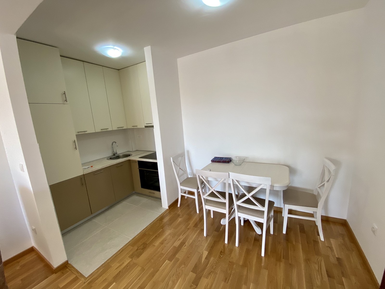 amforaproperty.com/Jednosoban, namješten stan 47m2, kod Hdl makreta. Budva