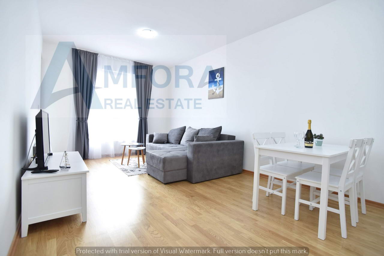 Izdaje se jednosoban stan preko cele godine, Bečići - Amfora Real Estate