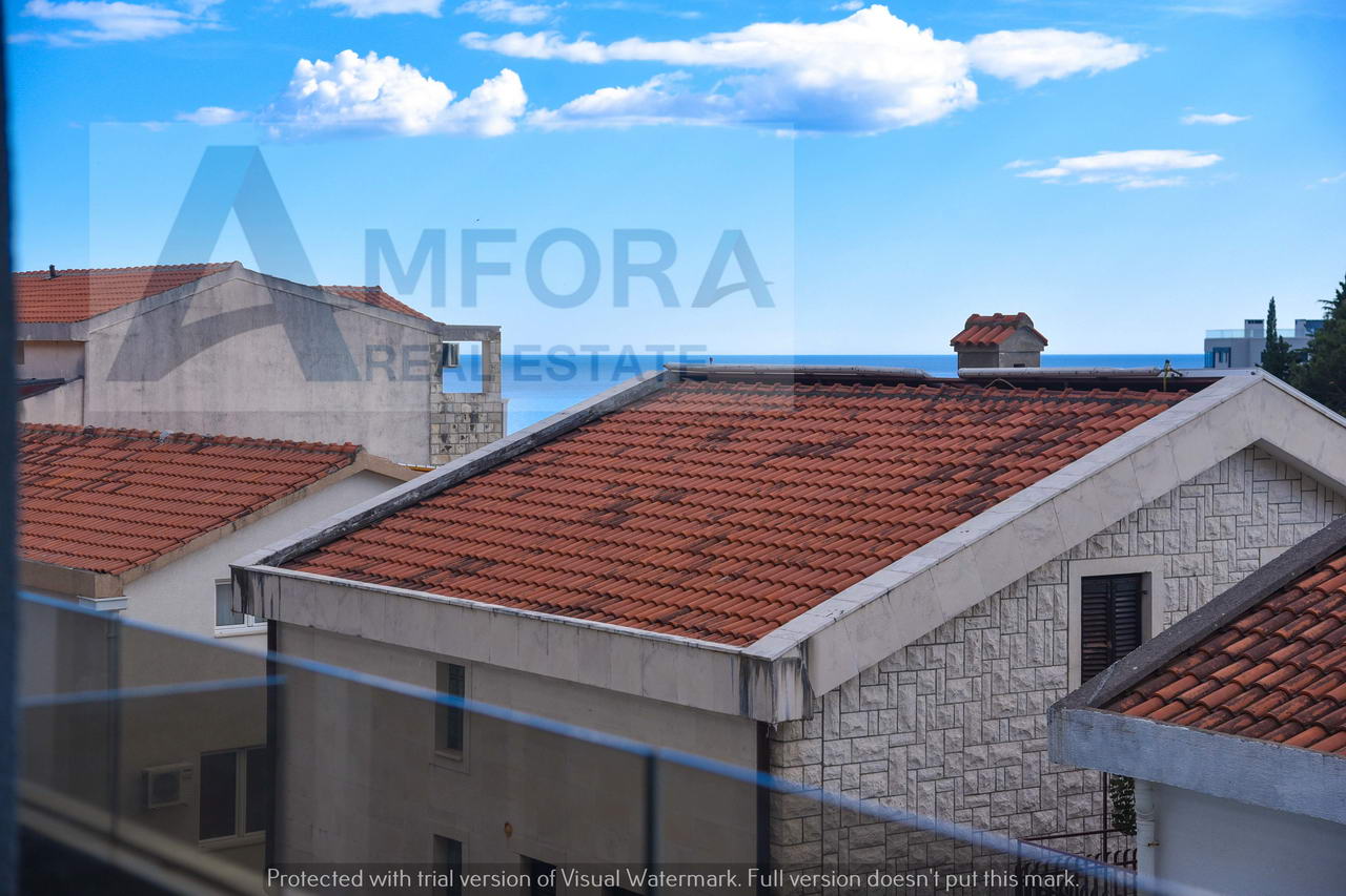 Izdaje se jednosoban stan preko cele godine, Bečići - Amfora Real Estate