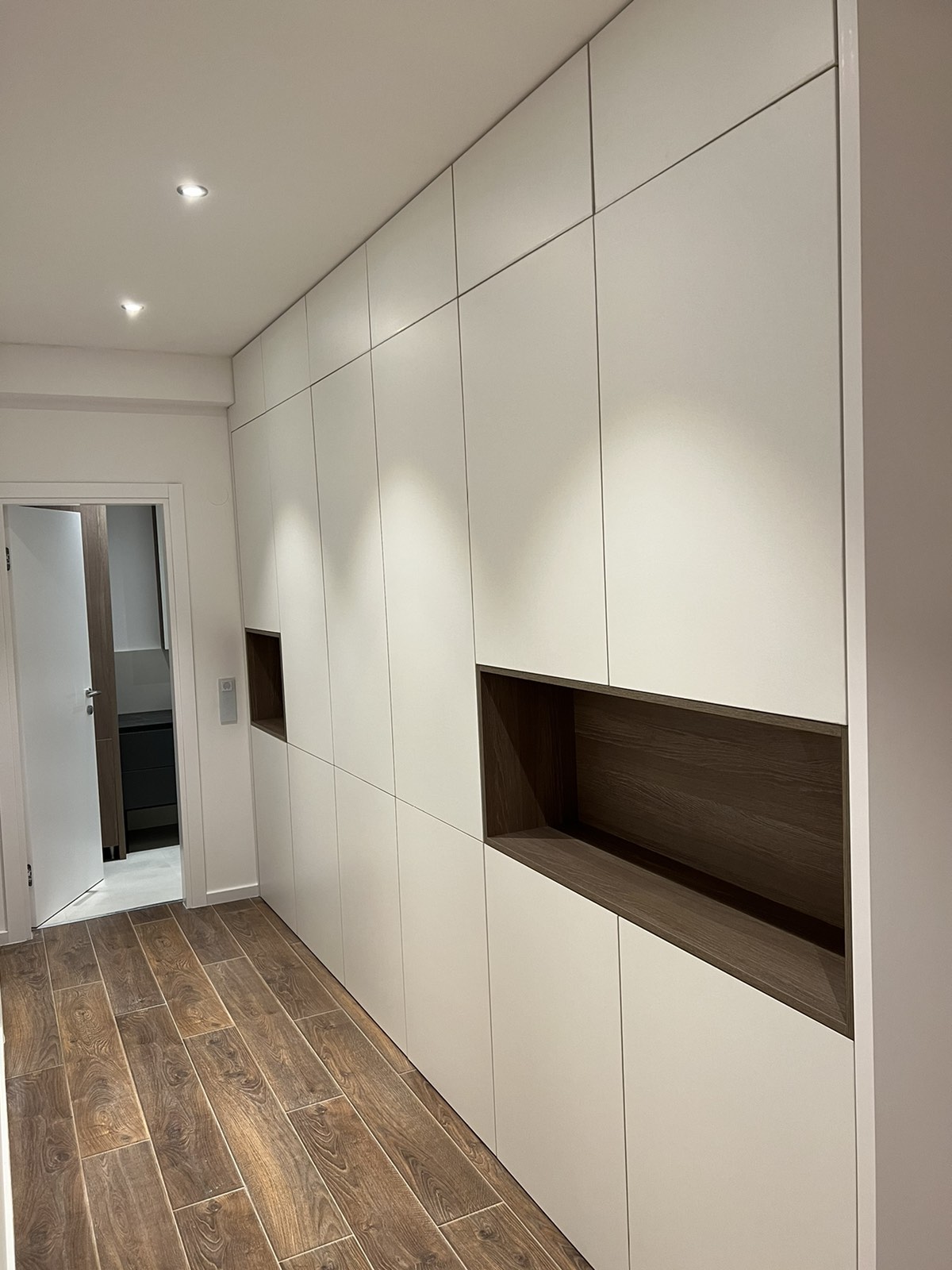 amforaproperty.com/Na prodaju penthouse sa prelijepim pogledom na more, Ivanovici , Budva
