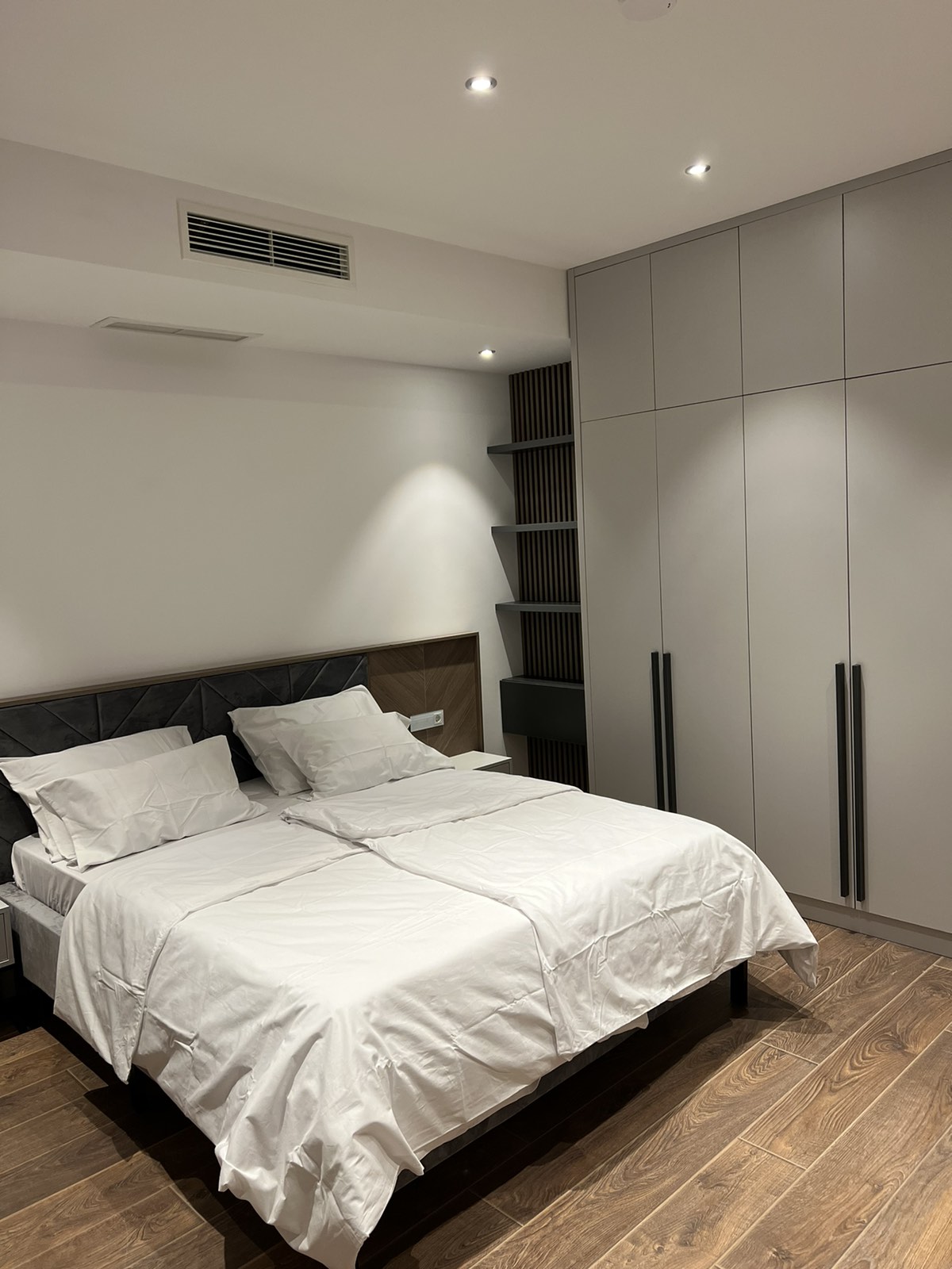 amforaproperty.com/Na prodaju penthouse sa prelijepim pogledom na more, Ivanovici , Budva