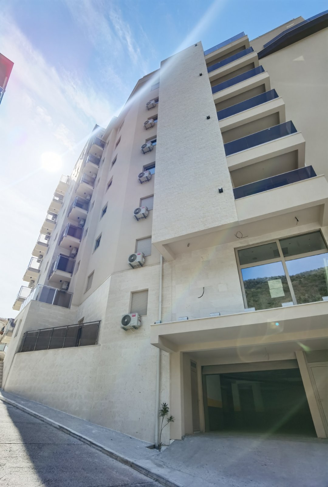 ANTONINA -JEDNOSOBAN STAN BEČIĆI  - Amfora Real Estate