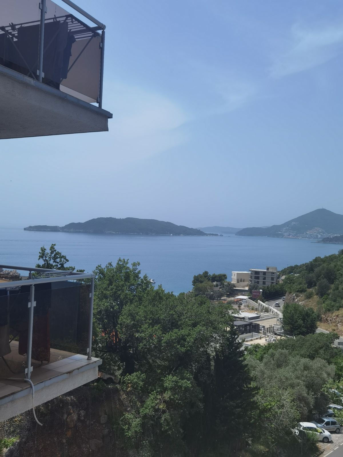 Lux studio apartment with sea view and swimming pool, Pržno, Budva