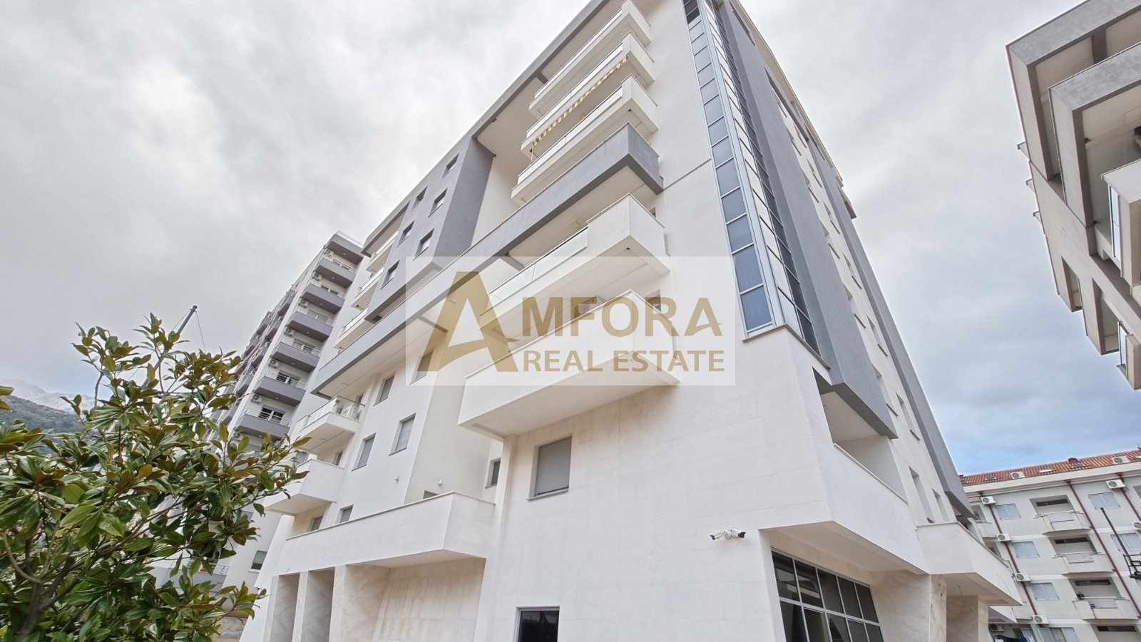 Jednosoban stan 54m2, kod Cungu marketa, Budva. - Amfora Real Estate