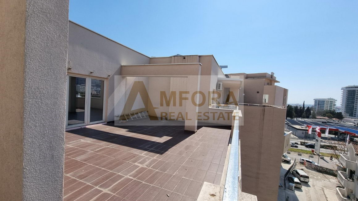 amforaproperty.com/Penthouse sa dvije spavaće sobe,  169m2, Bulevar , Budva