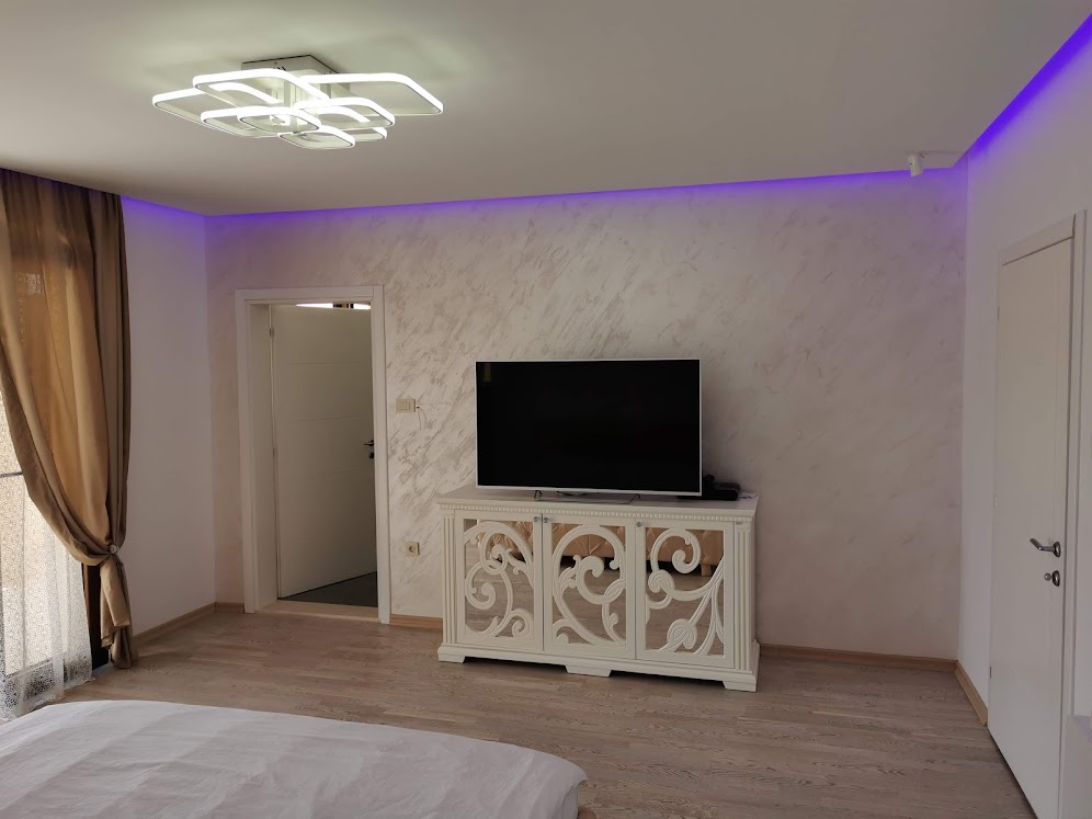 amforaproperty.com/Vila sa bazenom. Lastva Grbaljska, Budva