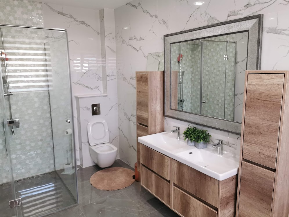 amforaproperty.com/Vila sa bazenom. Lastva Grbaljska, Budva