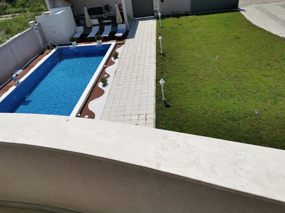 amforaproperty.com/Vila sa bazenom. Lastva Grbaljska, Budva