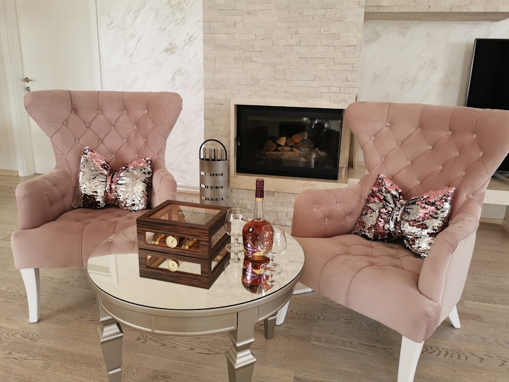amforaproperty.com/Vila sa bazenom. Lastva Grbaljska, Budva