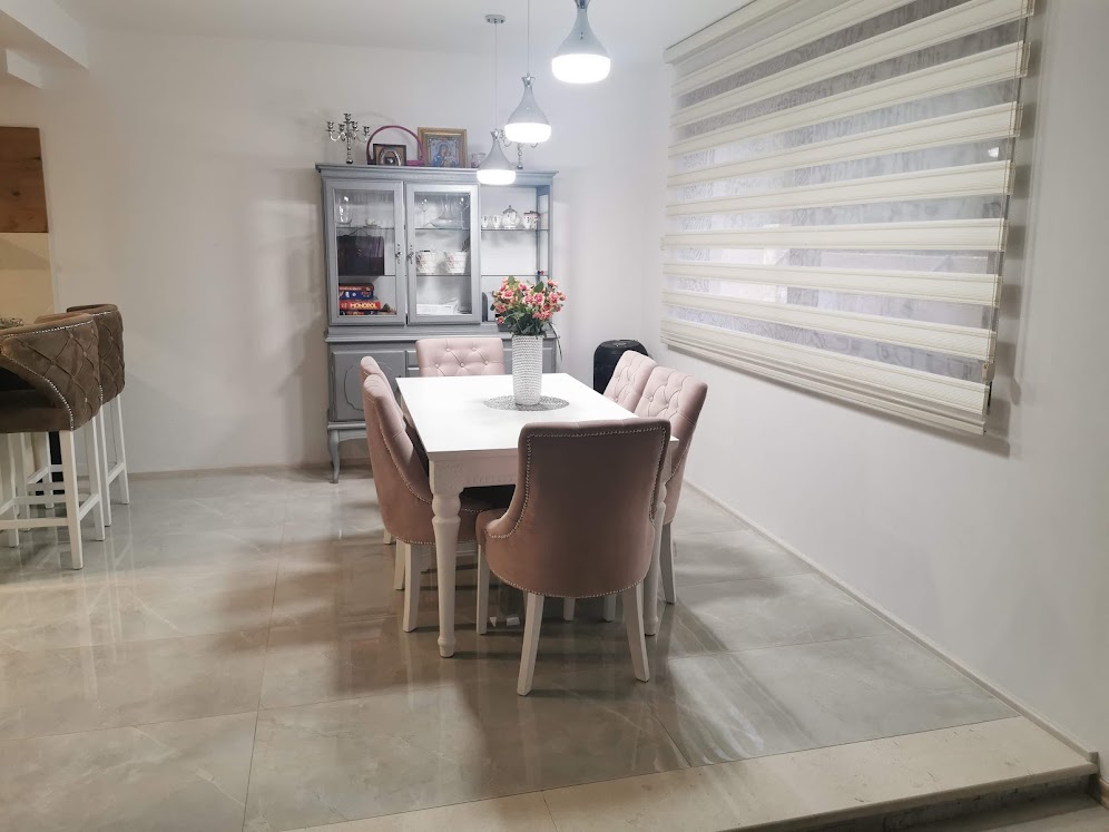 amforaproperty.com/Vila sa bazenom. Lastva Grbaljska, Budva