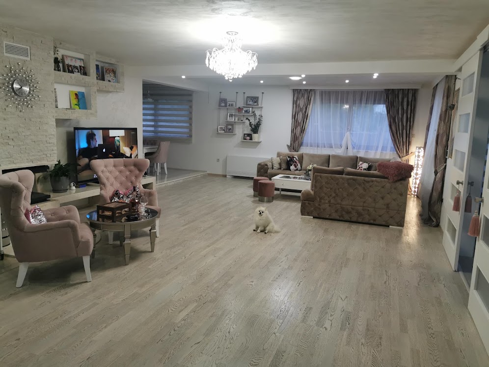 amforaproperty.com/Vila sa bazenom. Lastva Grbaljska, Budva